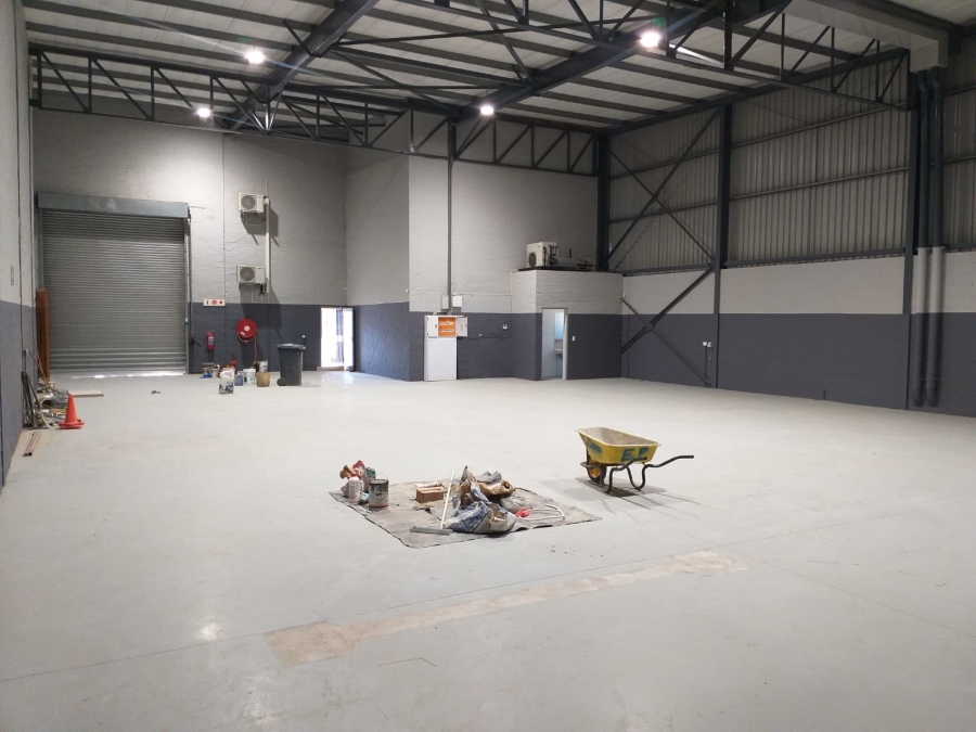 To Let Commercial Property for Rent in Stikland Western Cape